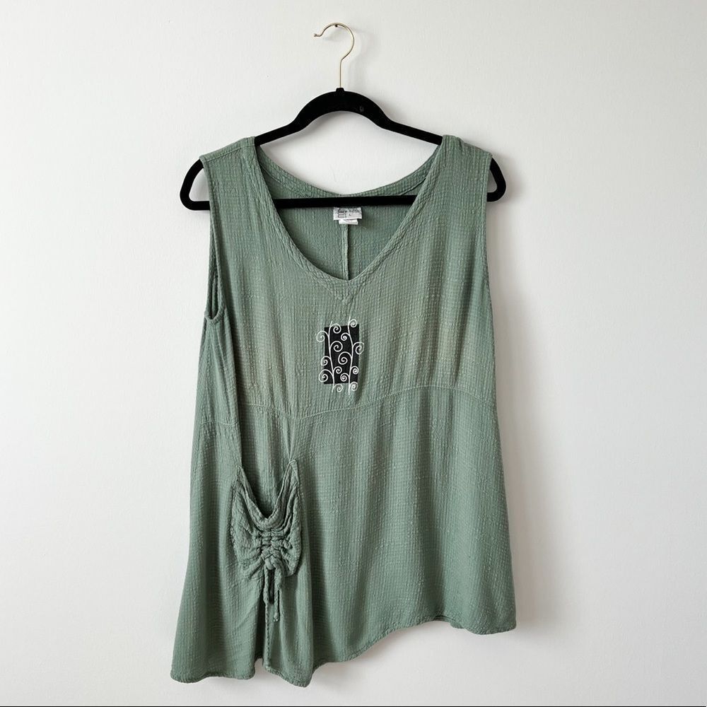 Indigo art wear sleeveless top green linen lagenlook asymmetrical hem